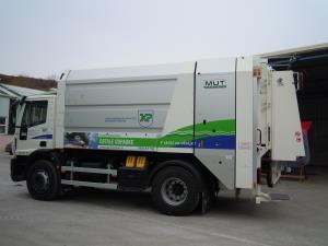 SMETARSKO VOZILO IVECO - MUT